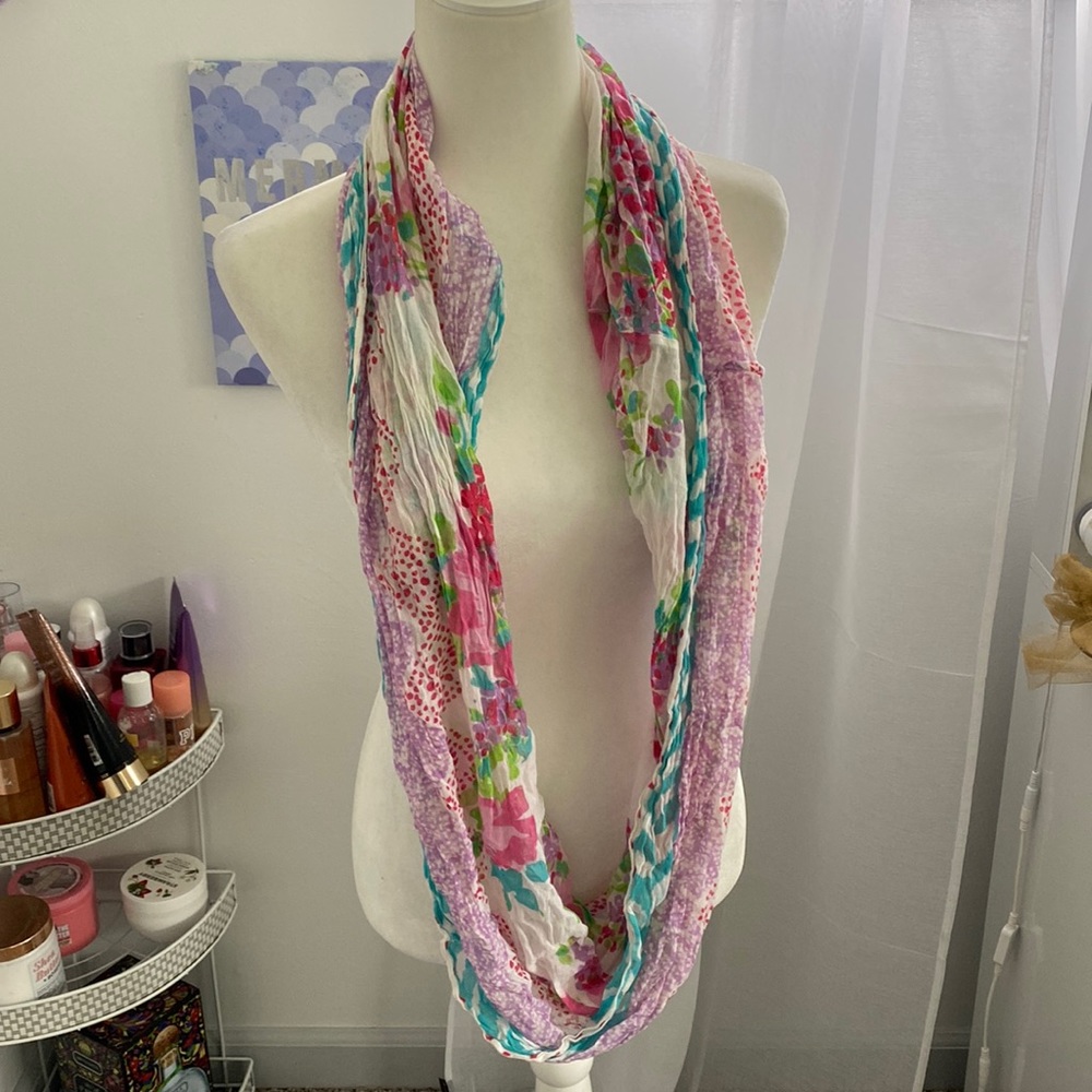 Cute scarf 💗